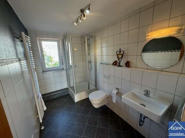 Immobilie in Neulußheim - Sehr gepflegtes modernes Einfamilienhaus mit gehobener Ausstattung in Neulußheim - Bild 2