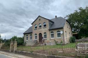 Villa - Sanierungsobjekt mit großem Potenzial – Die vollständige Adresse der Immobilie erhältst du vom Anbieter., 37619 Pegestorf – Vorschaubild 2