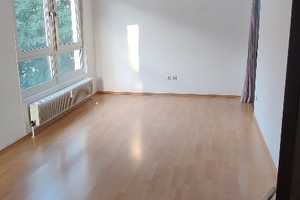 Helle 1-Zimmer-Wohnung in zentraler Lage, Nähe St. Peter,  Nähe Uni – Regensburger Str. (St. Peter) 63, 90478 Nürnberg – Vorschaubild 2