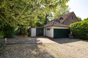 Ein privates Parkrefugium an der Kempener Allee – Parkvilla mit außergewöhnlichem Schwimmteich! – Die vollständige Adresse der Immobilie erhältst du vom Anbieter., 47803 Kempener Feld/Baackeshof, Krefeld – Vorschaubild 22