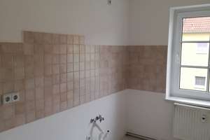 Modernisierte Wohnung mit drei Zimmern und Balkon in Dessau-Roßlau – Die vollständige Adresse der Immobilie erhältst du vom Anbieter., 6842 Innerstädtischer Bereich Süd, Dessau-Roßlau – Vorschaubild 12