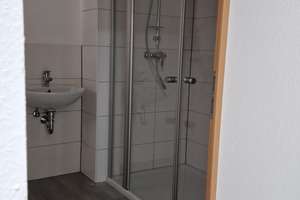 Gepflegtes Reihenhaus in Greußen mit 3 Zimmern, bezugsfrei ab 01.05.2026