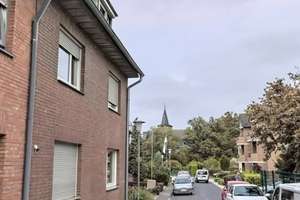 Mehrfamilienhaus in ruhiger Lage von Neuss-Holzheim – Die vollständige Adresse der Immobilie erhältst du vom Anbieter., 41472 Holzheim, Neuss – Vorschaubild 2