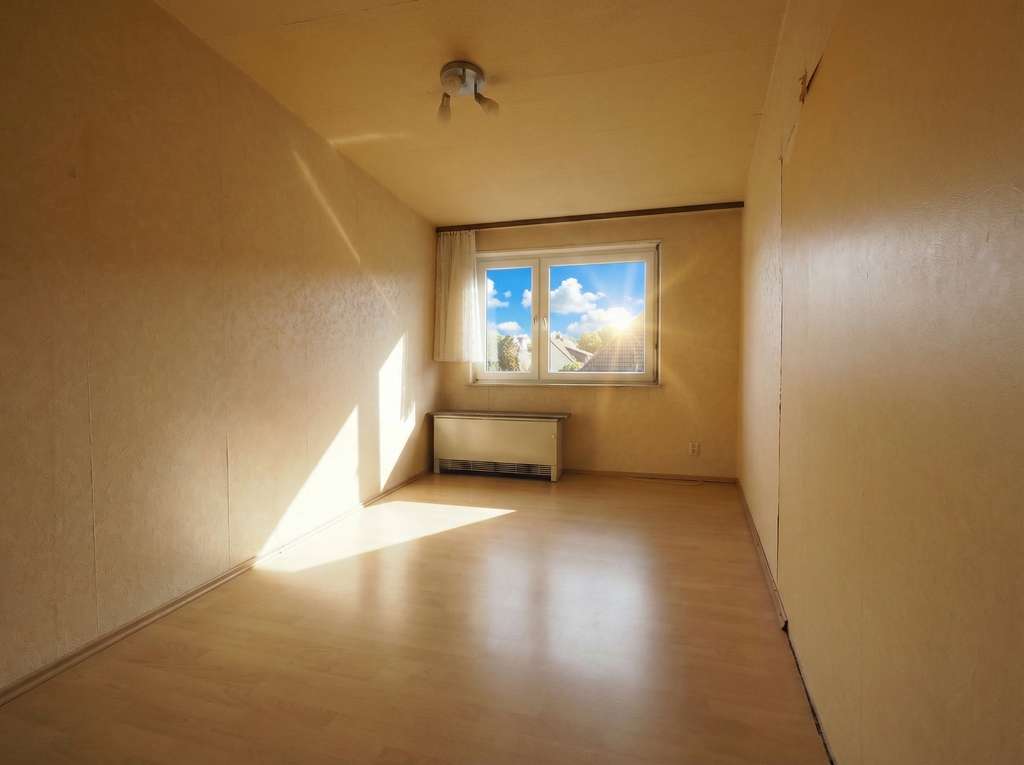 Immobilie in Saarbrücken - Eigennutzung oder Kapitalanlage! Klassische 3 ZKB Wohnung in Saarbrücken! - Bild 3