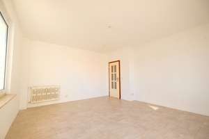 BO-Eppendorf: Großzügige & helle 3,5 Zi.-Whg. mit Balkon! – Engelsburger Str. 108, 44793 Kruppwerke, Bochum – Vorschaubild 5