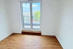 NEU Havelufer Quartier 4 Zimmer mit umhergehenden Terrasse seitlicher Wasserblick – 13587 Hakenfelde, Berlin – Vorschaubild 23