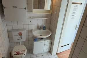 Gemütliche Dachgeschosswohnung in Köln-Kalk – hell & einladend – Fuldaer Straße 17, 51103 Höhenberg, Köln – Vorschaubild 9