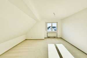 RESERVED: 3br 2.5 bath townhouse fitted kitchen garage yard Wiesbaden Sonnenberg 12 min to Clay – Wiesbaden – Vorschaubild 17