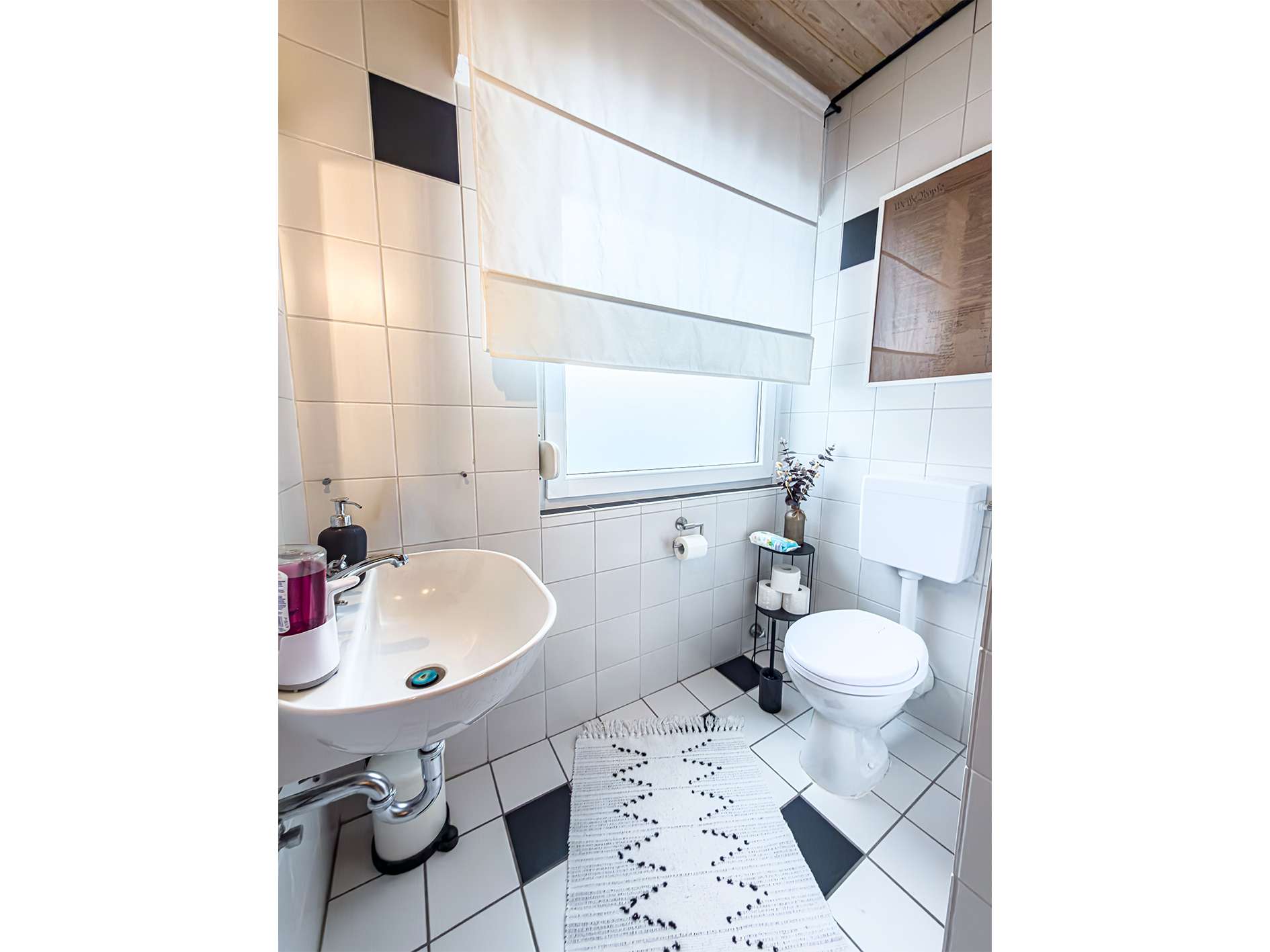 Immobilie in Nordenham - Idyllisches Zuhause mit großem Garten, Kaminwärme und eigener PV-Anlage - Bild 6