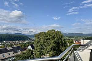 Villa mit 2 Wohneinheiten in bester Lage
-Fassade wird komplett saniert- – Die vollständige Adresse der Immobilie erhältst du vom Anbieter., 79650 Schopfheim – Vorschaubild 13