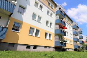 Sie duschen lieber? 3 Zimmer/ Balkon /Bad mit Dusche – Albert-Schweitzer-Straße 33, 9116 Altendorf, Chemnitz – Vorschaubild 1