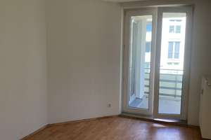 Demnächst verfügbar: Renovierte 3-Zimmer-Wohnung mit ca. 68 m² und zwei Balkonen – Weidendamm 67, 30167 Nordstadt, Hannover – Vorschaubild 4