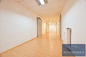 XL- 4-Raum-Wohnung im Herzen von Annaberg-Buchholz – Ihr neues Zuhause wartet! – Wolkensteiner Straße 15, 9456 Annaberg-Buchholz – Vorschaubild 4