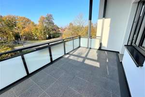 Helle 3-Zimmer-Etagenwohnung mit Laminatboden in Wolfsburg – Lüneburger Ring 25, 38448 Vorsfelde, Wolfsburg – Vorschaubild 4