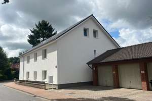 Vollvermietetes Mehrfamilienhaus in Garbsen – Attraktive Kapitalanlage mit Langzeitmieter – Die vollständige Adresse der Immobilie erhältst du vom Anbieter., 30826 Garbsen – Vorschaubild 1