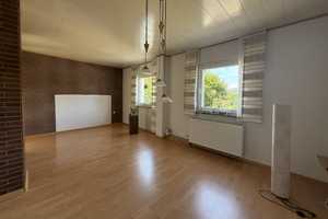 Modernisiertes Zuhause mit großem Garten und Garage am Waldrand – Lahn-Dill-Kreis – Vorschaubild 3