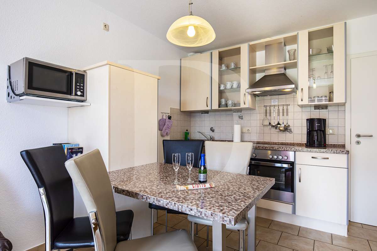 Immobilie in Werdum - Werdum: Ferienhaus im Reihenmittelhauscharakter mit Terrasse - Bild 2