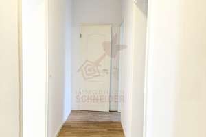 IMMOBILIEN SCHNEIDER - bezugsfreie denkmalgeschützte 2 Zi.- Altbauwohnung mit Balkon in bester Lage – Die vollständige Adresse der Immobilie erhältst du vom Anbieter., 80333 Augustenstraße, München – Vorschaubild 2