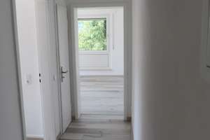 Helle 2-Zi-Wohnung mit Ausblick in guter Wohngegend, (Balkon, EBK, PKW Stellplatz) – Wintersbuckstraße 51, 79539 Lörrach – Vorschaubild 7