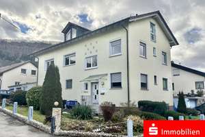 3-Familienhaus mit Aufteilung - flexibel nutzbar für Eigennutzer und Kapitalanleger! – Die vollständige Adresse der Immobilie erhältst du vom Anbieter., 73326 Deggingen – Vorschaubild 1
