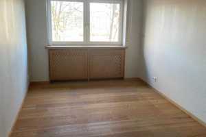WOHNEN + ARBEITEN unter 1 DACH!
SEHR ELEGANTES und ÄUSSERST GROSSZÜGIGES WOHNHAUS im OSTEN von W... – Weilheim-Schongau (Kreis) – Vorschaubild 11
