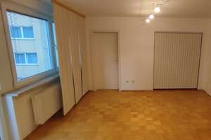  1,5-Zimmer Wohnung (ca. 38 qm) mit EBK + Balkon  – Quiddestraße 88, 81735 Neuperlach, München – Vorschaubild 3