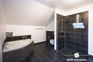 BERK Immobilien – Freistehendes Einfamilienhaus mit Wallbox, PV und gepflegtem Zustand – Die vollständige Adresse der Immobilie erhältst du vom Anbieter., 63768 Hösbach – Vorschaubild 12