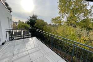 * Neuwertiges, 5- Z-K-B- Luxus-Penthouse  in  ruhiger Umgebung mit Blick über die Stadt.  – Die vollständige Adresse der Immobilie erhältst du vom Anbieter., 65187 Biebrich, Wiesbaden – Vorschaubild 3