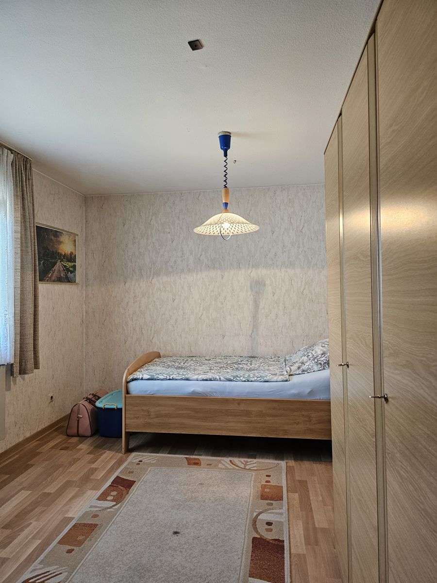 Immobilie in Birkenfeld - **Birkenfeld-Gräfenhausen**2-FH mit Scheune, großer Einfahrt, imposanter Außenanlage und Garten** - Bild 15