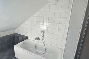 Renovierte 6-Zimmer-Dachgeschosswohnung im Altbau in Offenbach am Main – 63065 Wilhelmschule, Offenbach am Main – Vorschaubild 14