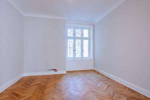 Ein Zuhause mit Geschichte - hochwertig saniert in Uhlenhorst – Die vollständige Adresse der Immobilie erhältst du vom Anbieter., 22085 Uhlenhorst, Hamburg – Vorschaubild 9