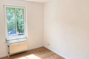 Modernisierte bezugsfreie 2-Zimmer Wohnung mit Aufzug und Stellplatz – Die vollständige Adresse der Immobilie erhältst du vom Anbieter., 13156 Niederschönhausen, Berlin – Vorschaubild 8