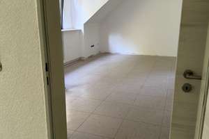 Attraktive, modernisierte 2,5-Zimmer-Wohnung in Bochum – Grüner Weg 1, 44791 Kornharpen/Voede-Abzweig, Bochum – Vorschaubild 2