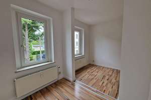 Großzügige Maisonettewohnung mit Terrasse, zwei Bädern und Eckbadewanne in Leipzig-Holzhausen – Die vollständige Adresse der Immobilie erhältst du vom Anbieter., 4288 Holzhausen, Leipzig – Vorschaubild 12