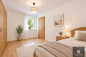 Sofort frei: Erdgeschosswohnung mit Terrasse, eigenem Garten
Einbauküche & Carport
*Provisionsfrei – Kirchplatz 5a, 83093 Bad Endorf – Vorschaubild 5