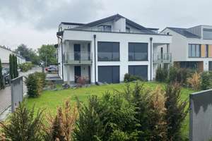 Elegante Doppelhaus-Hälfte mit Blick auf den Budenheimer Golfplatz – Am Lenneberg 42, 55257 Budenheim – Vorschaubild 2
