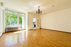 Sonnige  1 Zimmer in Berlin Zehlendorf inkl.Stellplatz-bezugsfrei-