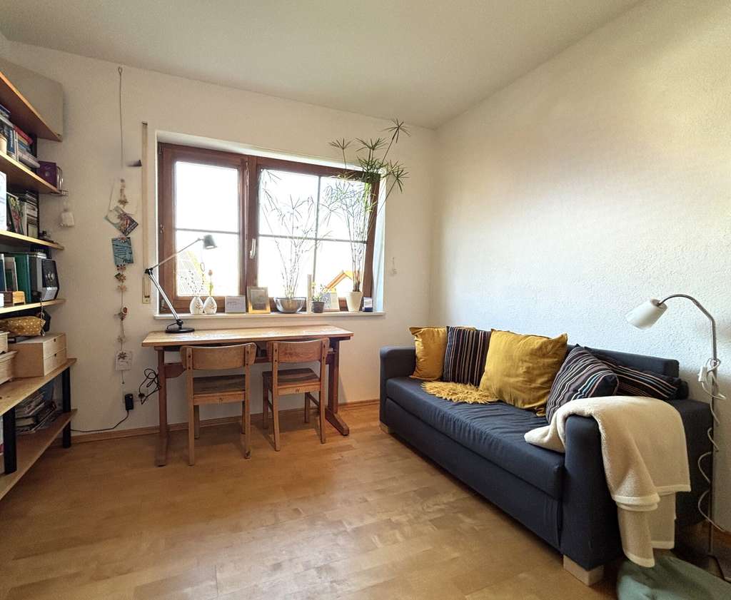 Immobilie in Hermaringen - Einziehen und wohlfühlen - sonniges Einfamilienhaus in familienfreundlicher Lage - Bild 3