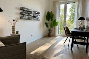 Jetzt online besichtigen! Lichtdurchflutete 4-Zimmer-Wohnung mit Seeblick in Südwestlage – Am Albertussee 1, 40549 Heerdt, Düsseldorf – Vorschaubild 6
