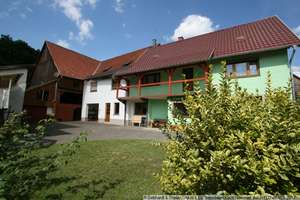 Viel Platz innen und außen – Kuhhole 7-9, 98617 Wallbach – Vorschaubild 1