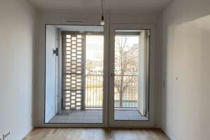 3-Zimmer-Wohnung mit Loggia am Kieler Bootshafen  – Holstenbrücke 24, 24103 Vorstadt, Kiel – Vorschaubild 4