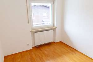 Familienfreundliches Wohnen in Rosenheim – modernisiert & sofort bezugsfertig – Die vollständige Adresse der Immobilie erhältst du vom Anbieter., 83026 Happing, Rosenheim – Vorschaubild 12