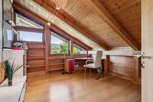 Architektenhaus mit Weitblick – Chalet-Charme trifft auf zeitlose Holzarchitektur in Arnoldshain – Die vollständige Adresse der Immobilie erhältst du vom Anbieter., 61389 Schmitten – Vorschaubild 8