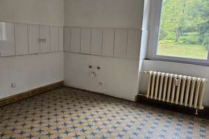 Herrschaftliche Altbauwohnung mit Parkcharakter – 6 Zimmer auf ca. 237 m² in Wuppertal-Uellendahl – Die vollständige Adresse der Immobilie erhältst du vom Anbieter., 42111 Uellendahl-Katernberg, Wuppertal – Vorschaubild 18