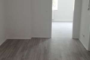 Sehr schöne 3 Zimmer Dachgeschosswohnung in Gelsenkirchen-Ückendorf zu vermieten.