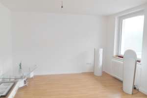 Wohnen in Flingern Nord: Circa 64qm große 3 Zimmer Wohnung mit Balkon! – Die vollständige Adresse der Immobilie erhältst du vom Anbieter., 40233 Flingern Nord, Düsseldorf – Vorschaubild 4