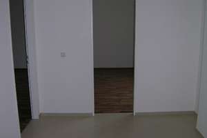 Wuppertal-Neuenteich! Renovierte 3 Zimmer-Wohnung mit Balkon – Untersteinenfeld 6, 42107 Elberfeld, Wuppertal – Vorschaubild 5