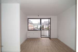 Schickes Apartment mit Balkon in ruhiger Lage und Rheinnähe!