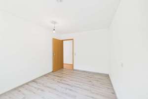 Gepflegte 2-Zimmer-Erdgeschosswohnung mit Süd-West-Terrasse in Mannheim-Käfertal – 68309 Käfertal, Mannheim – Vorschaubild 9