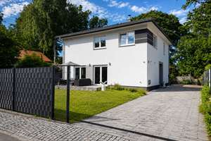 Hochwertiges Wohnhaus mit Einliegerwohnung, Sauna & Kamin in Wolfsburg-Ehmen – Die vollständige Adresse der Immobilie erhältst du vom Anbieter., 38442 Ehmen, Wolfsburg – Vorschaubild 22